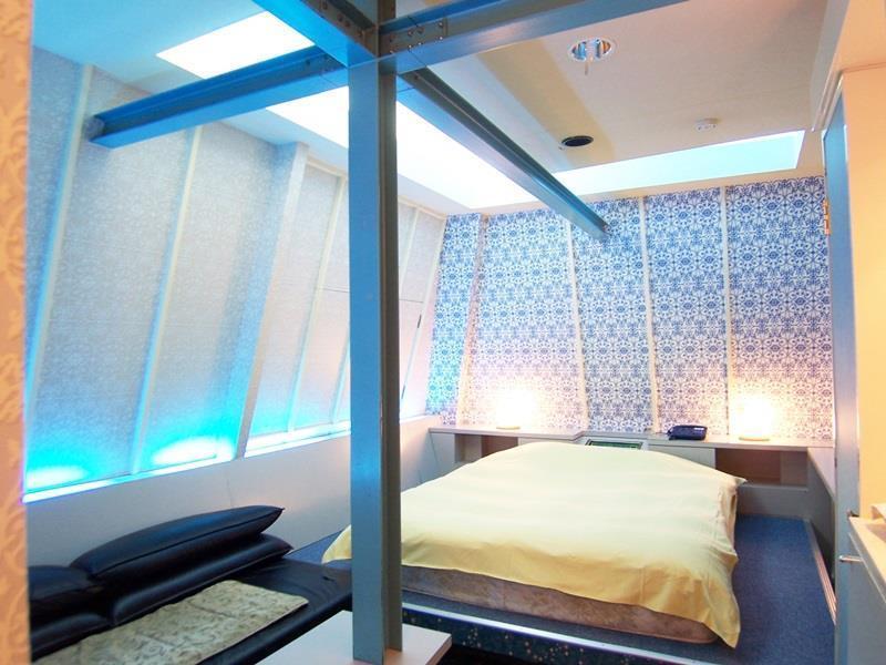 Hotel Pyramid (Adults Only) 姬路 外观 照片